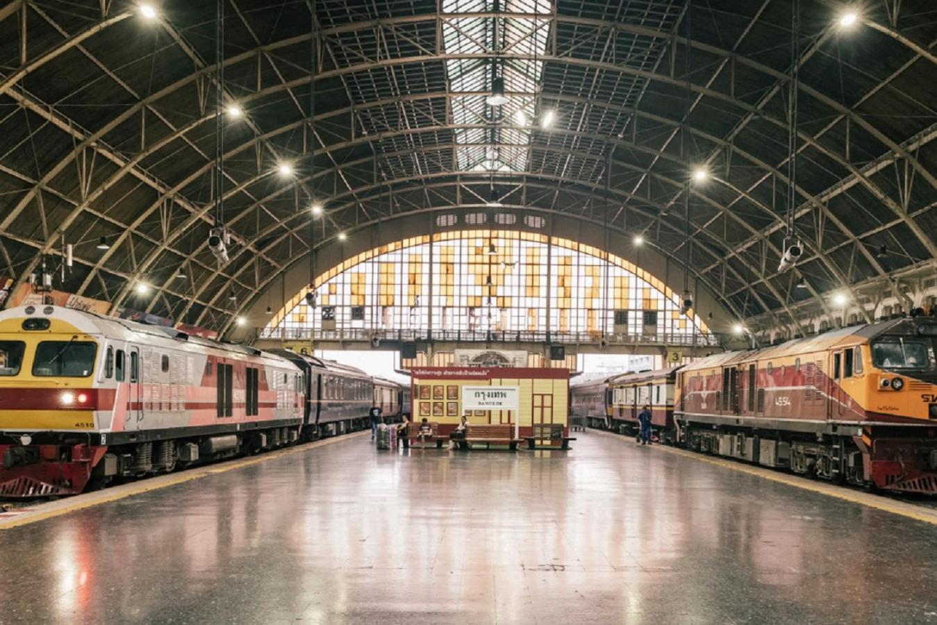 Go Inn Mrt Hua Lamphong Yaowarat Бангкок Екстер'єр фото