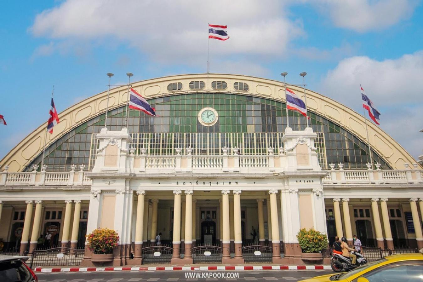 Go Inn Mrt Hua Lamphong Yaowarat Бангкок Екстер'єр фото