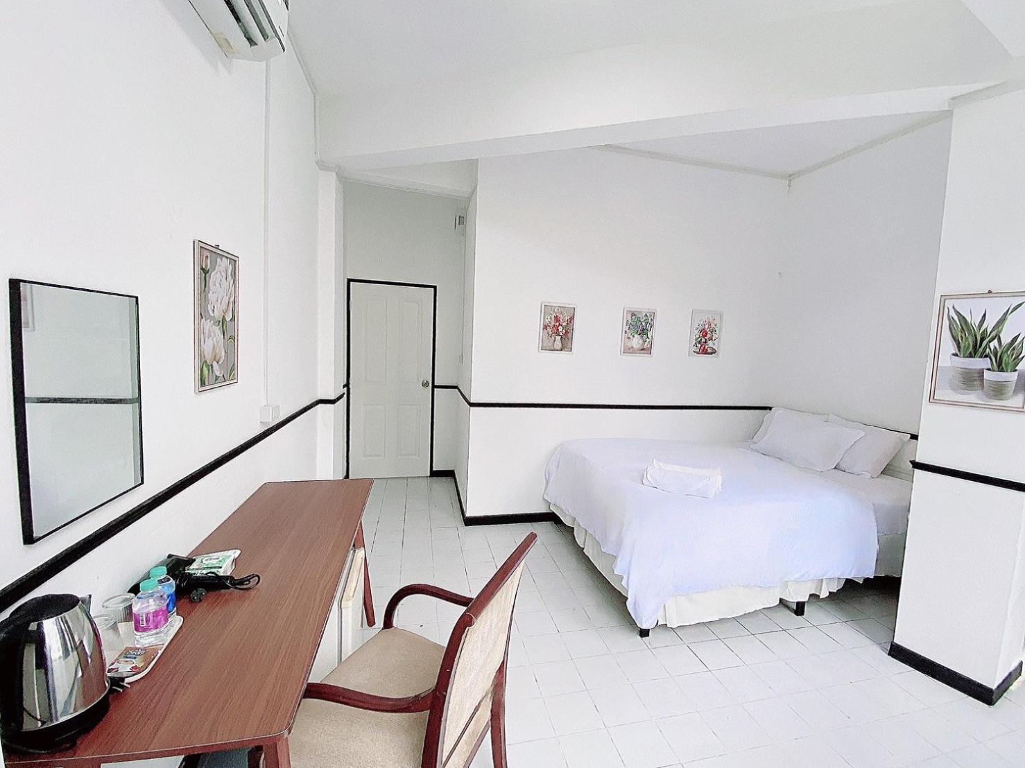 Go Inn Mrt Hua Lamphong Yaowarat Бангкок Екстер'єр фото