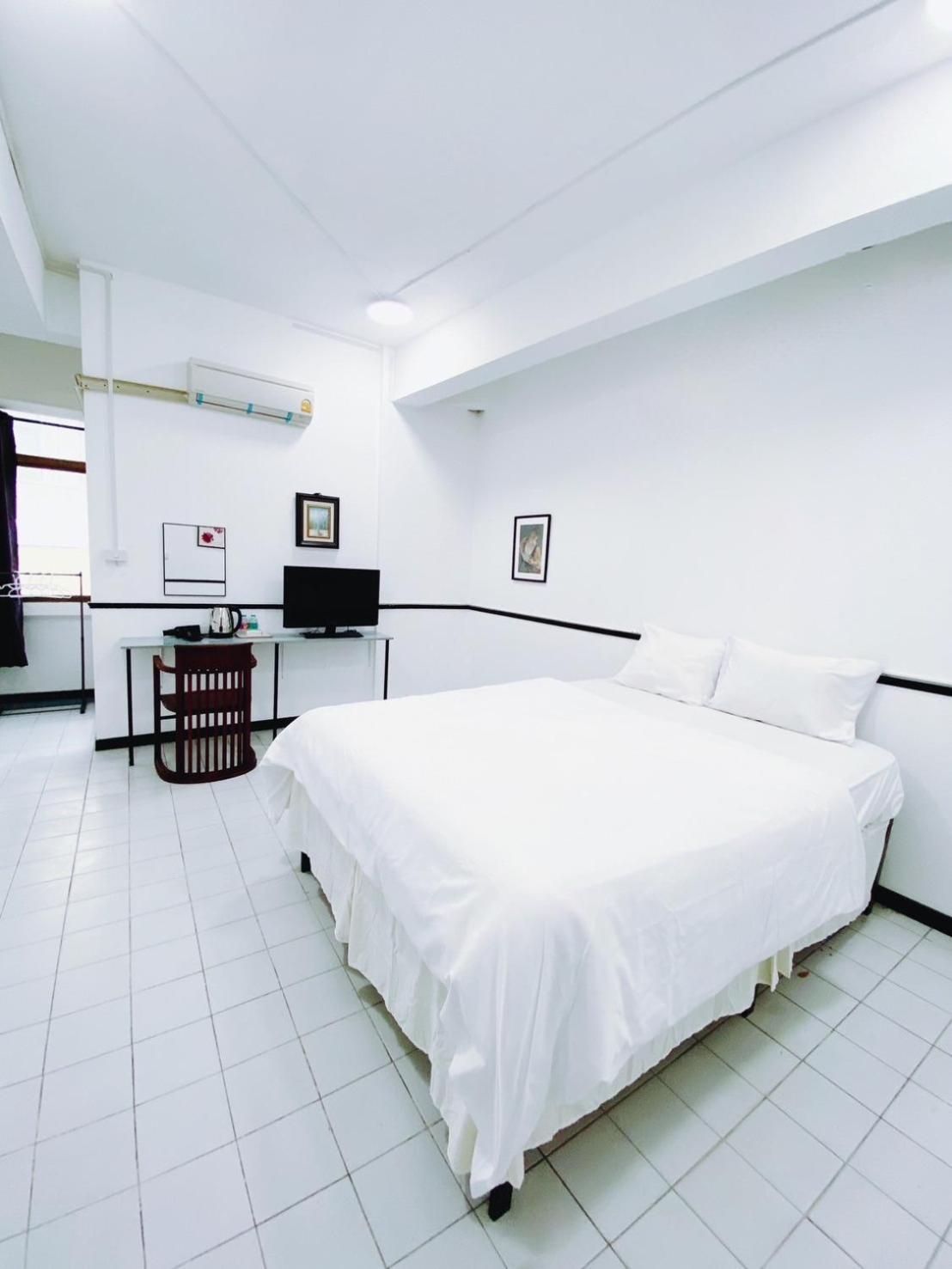 Go Inn Mrt Hua Lamphong Yaowarat Бангкок Екстер'єр фото